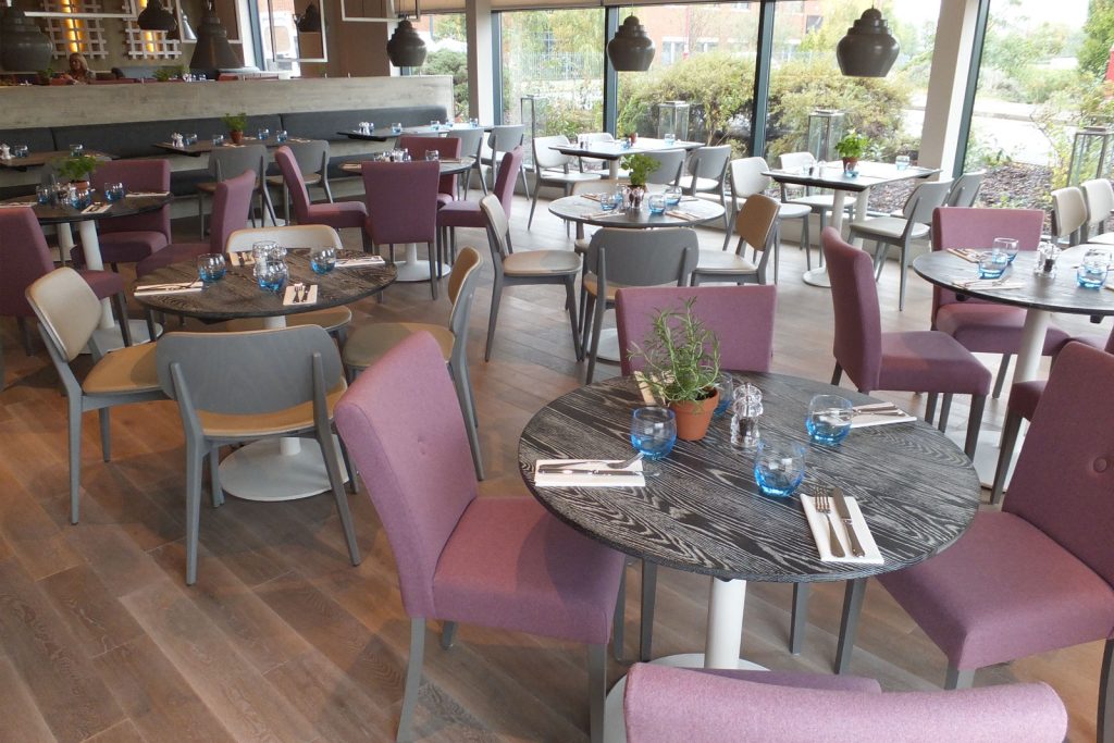 seven-restaurant-cafe-bar-main-original-1024x683